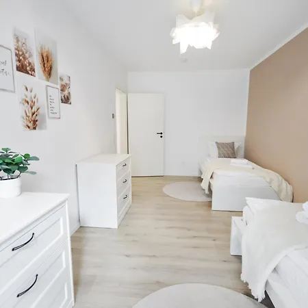 At Weinmeister - Perfekt Fuer 6 - Terrasse *