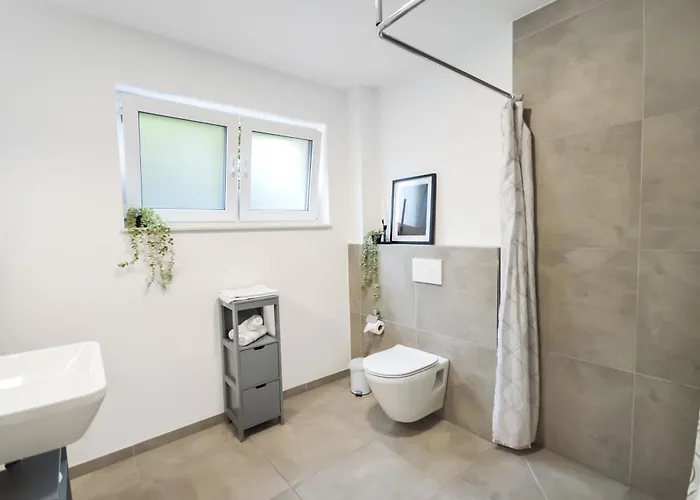 At Weinmeister - Perfekt Fuer 6 - Terrasse 아파트 *